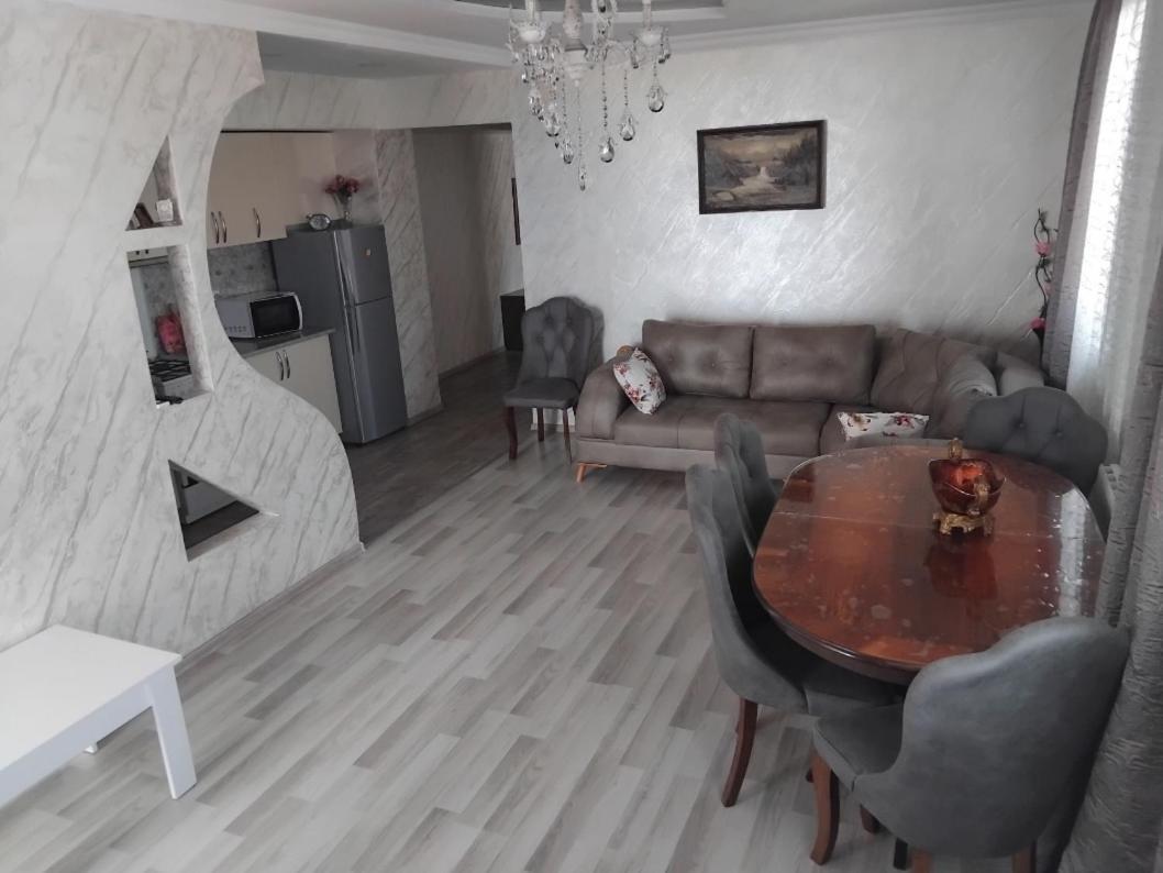 Apartament With Sea View Apartment Batumi Exterior photo